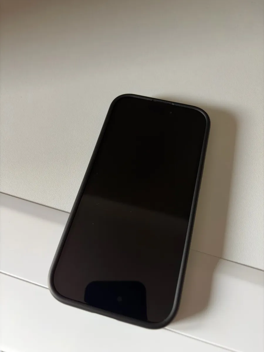 iPhone 15 128gb unlocked - Image 1