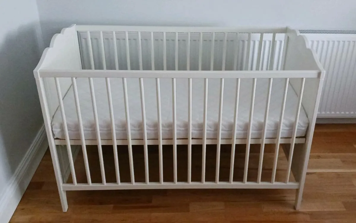Cot - Image 2