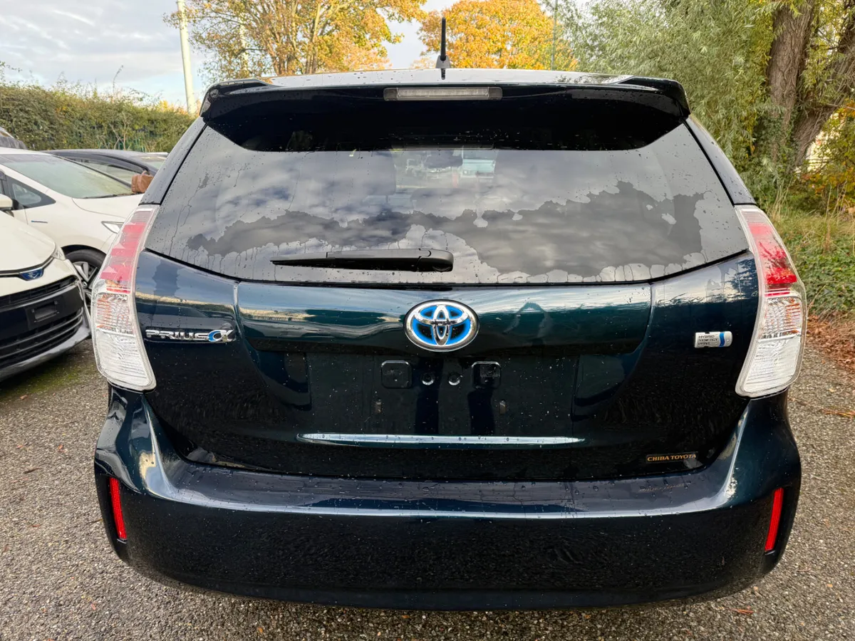 Toyota Prius 7 sats 17700km!!! - Image 4