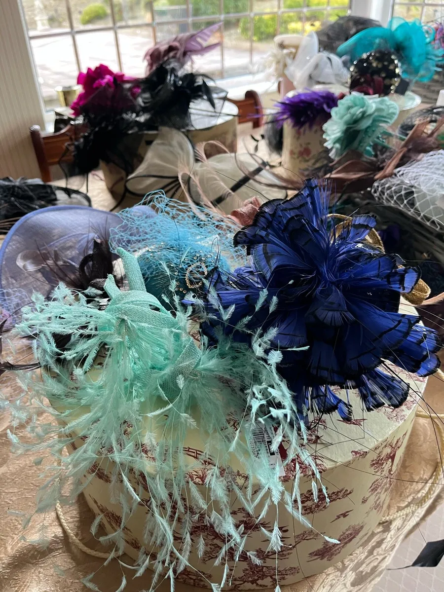 Fascinators and headpieces - Image 4