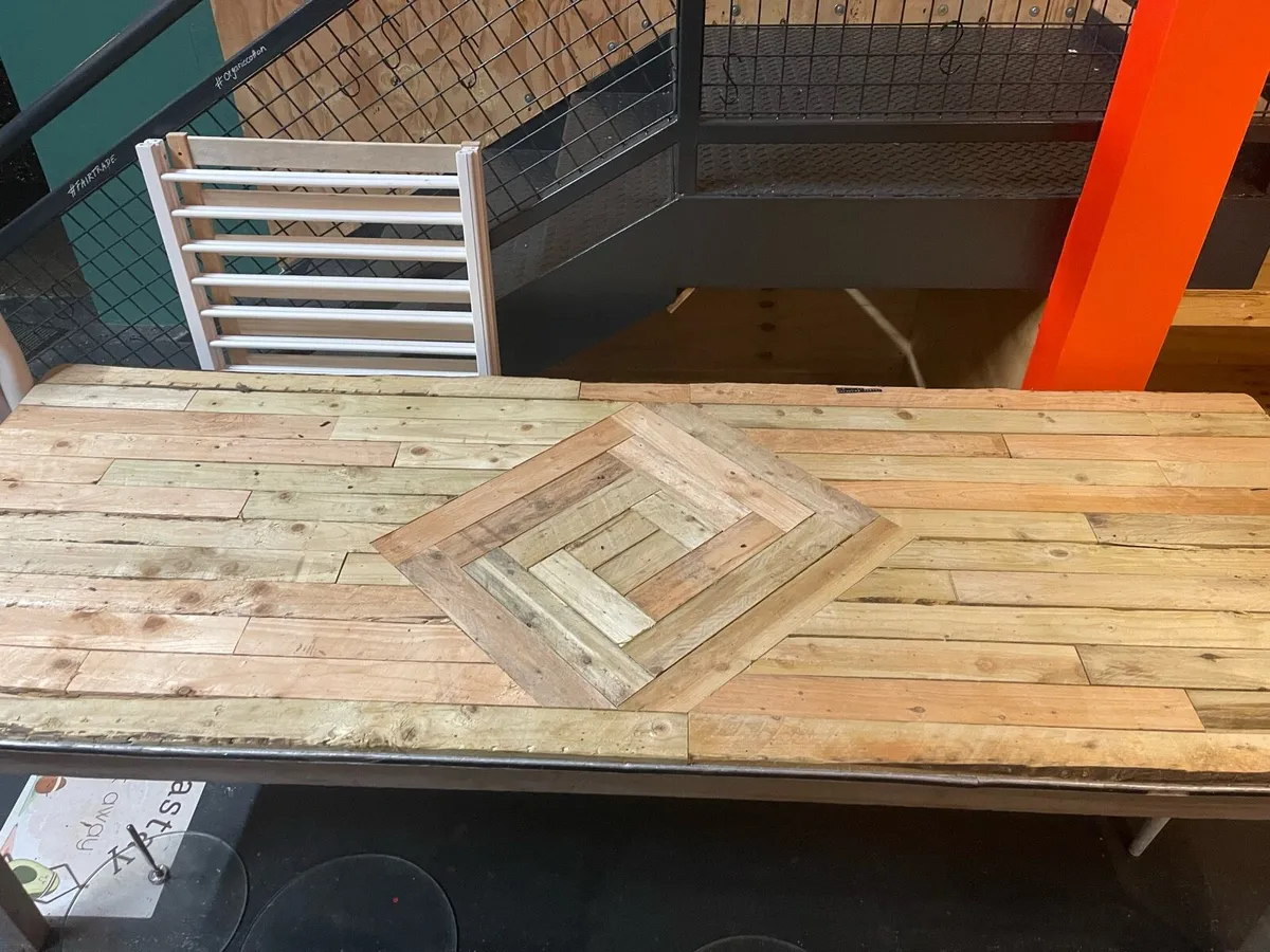 Long table - Image 2