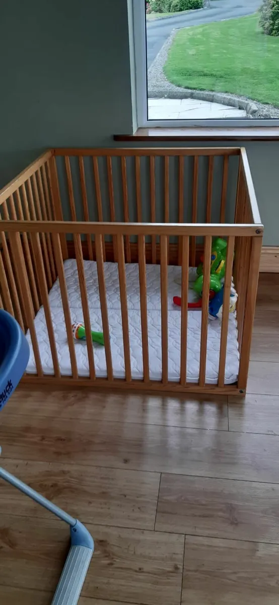 Playpen