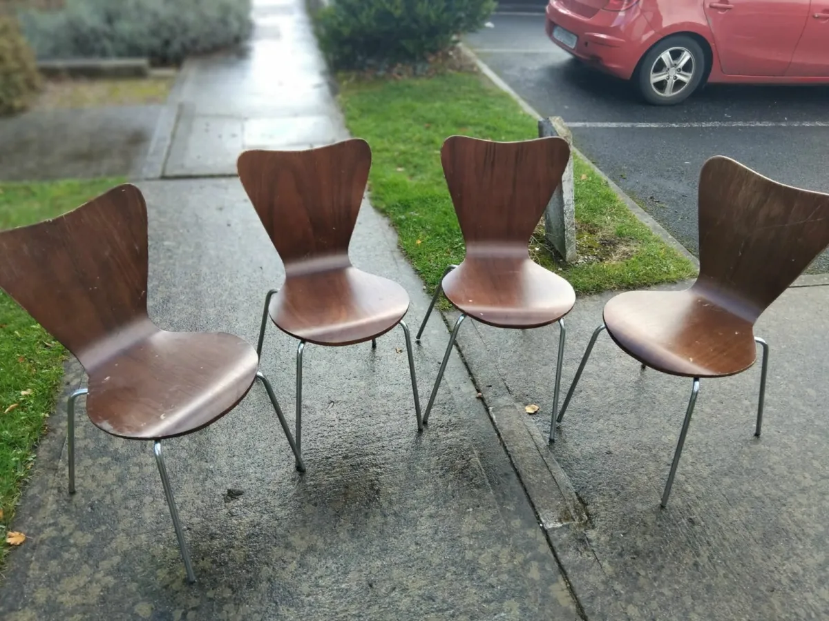 4 chairs - Image 2
