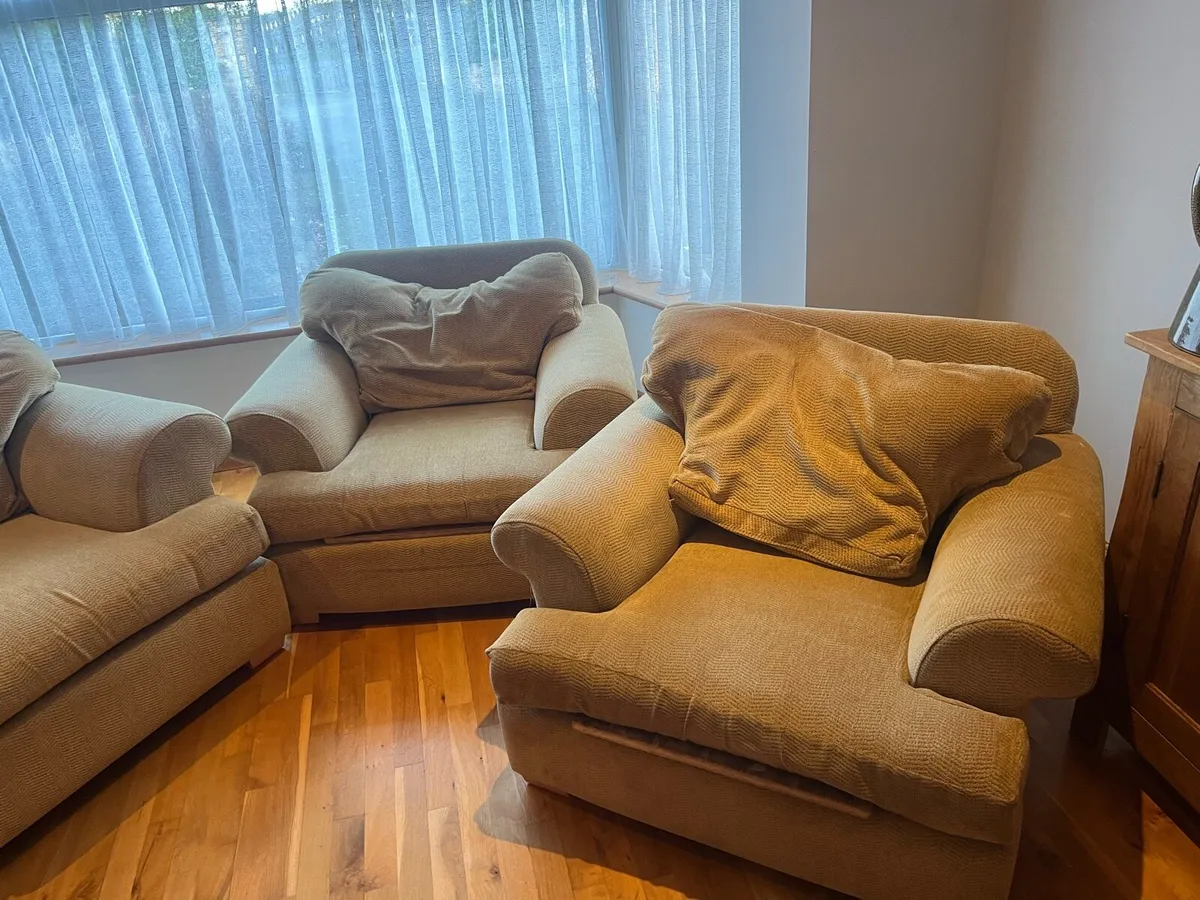 Free - Image 1