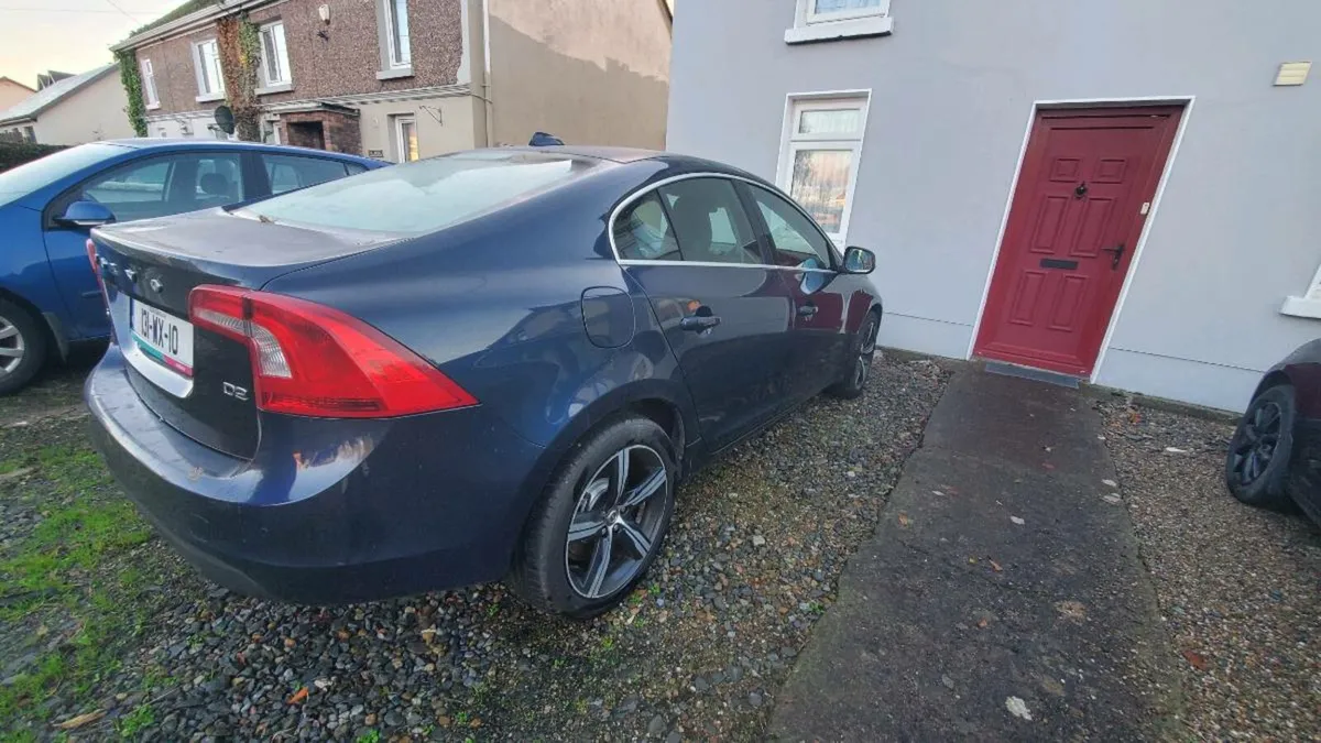 Volvo S60 - Image 3