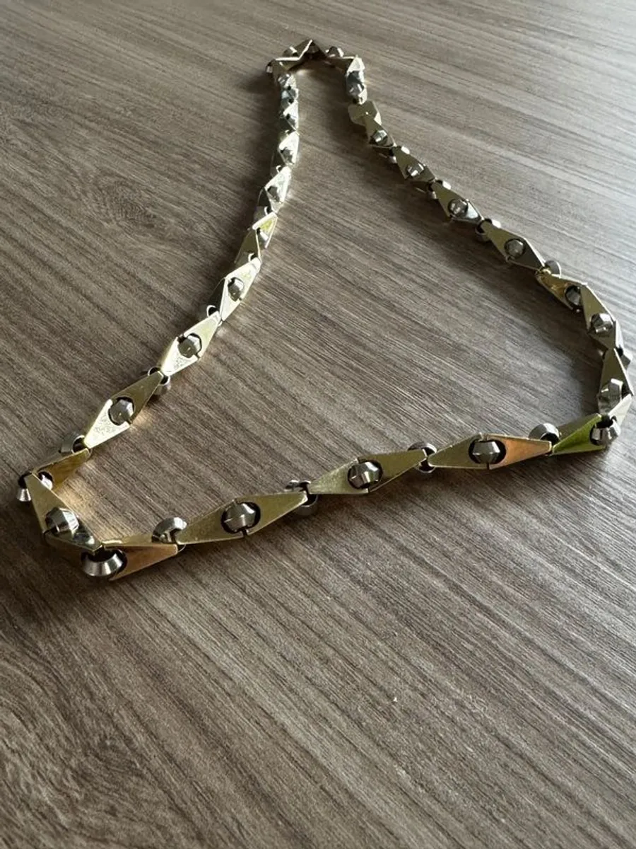 Gold Chain - Image 1