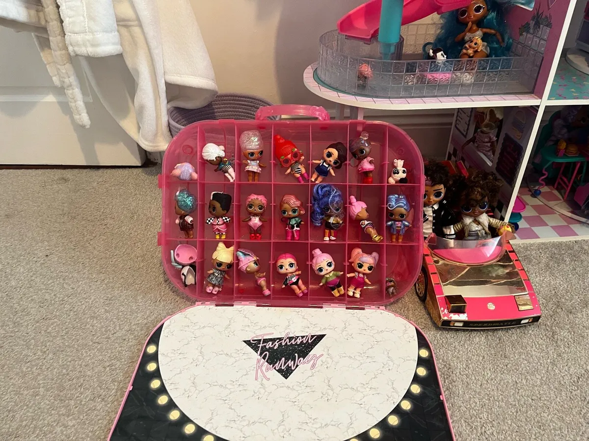 LOL Bundle including Surprise House - Image 3