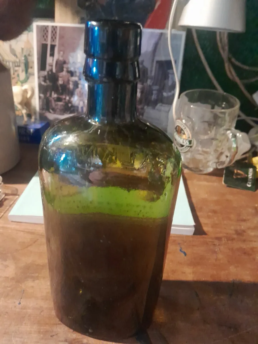 F faulkner  bublin  whisky  bottle - Image 2