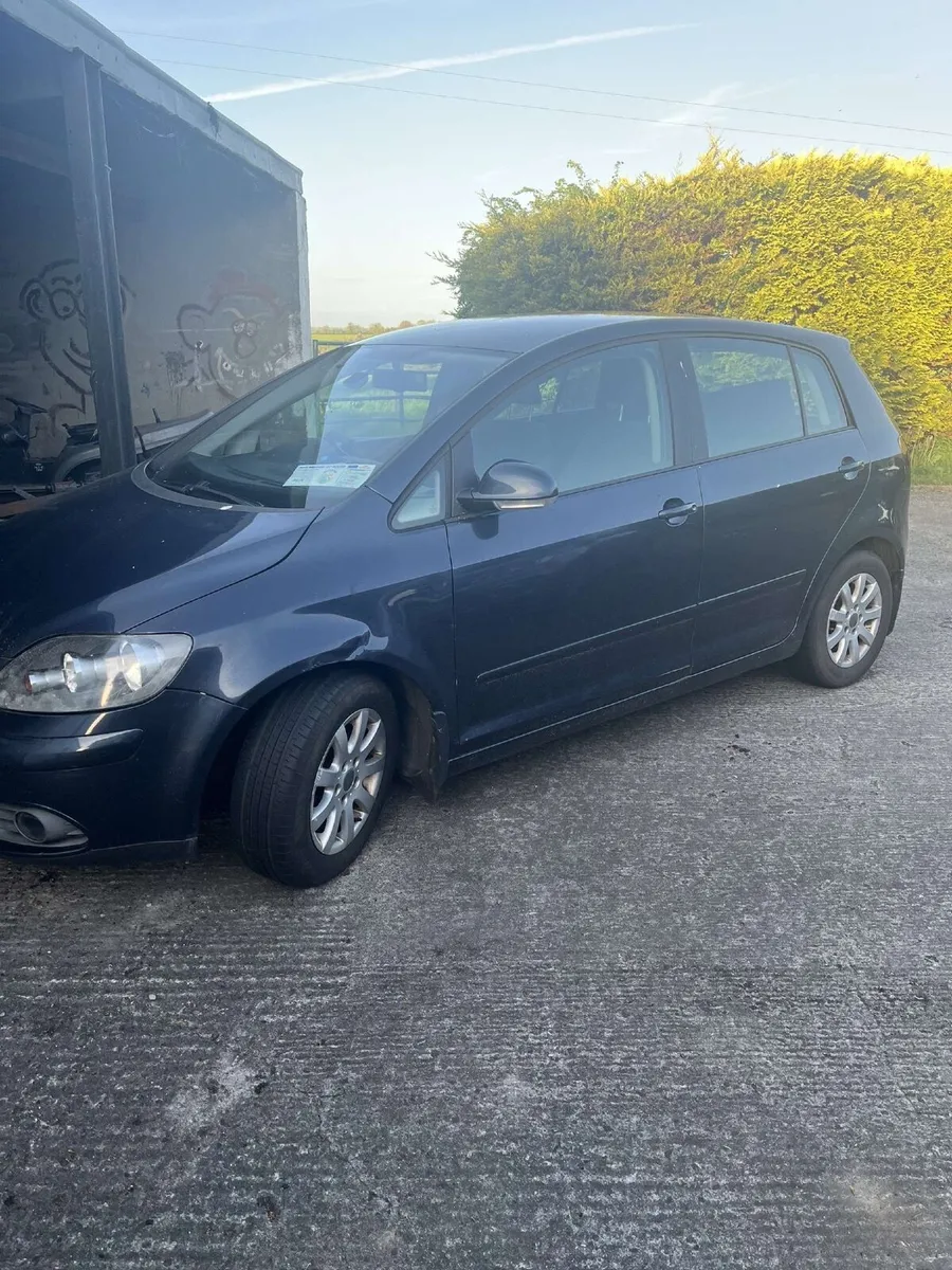 Volkswagen Golf 2006 - Image 1