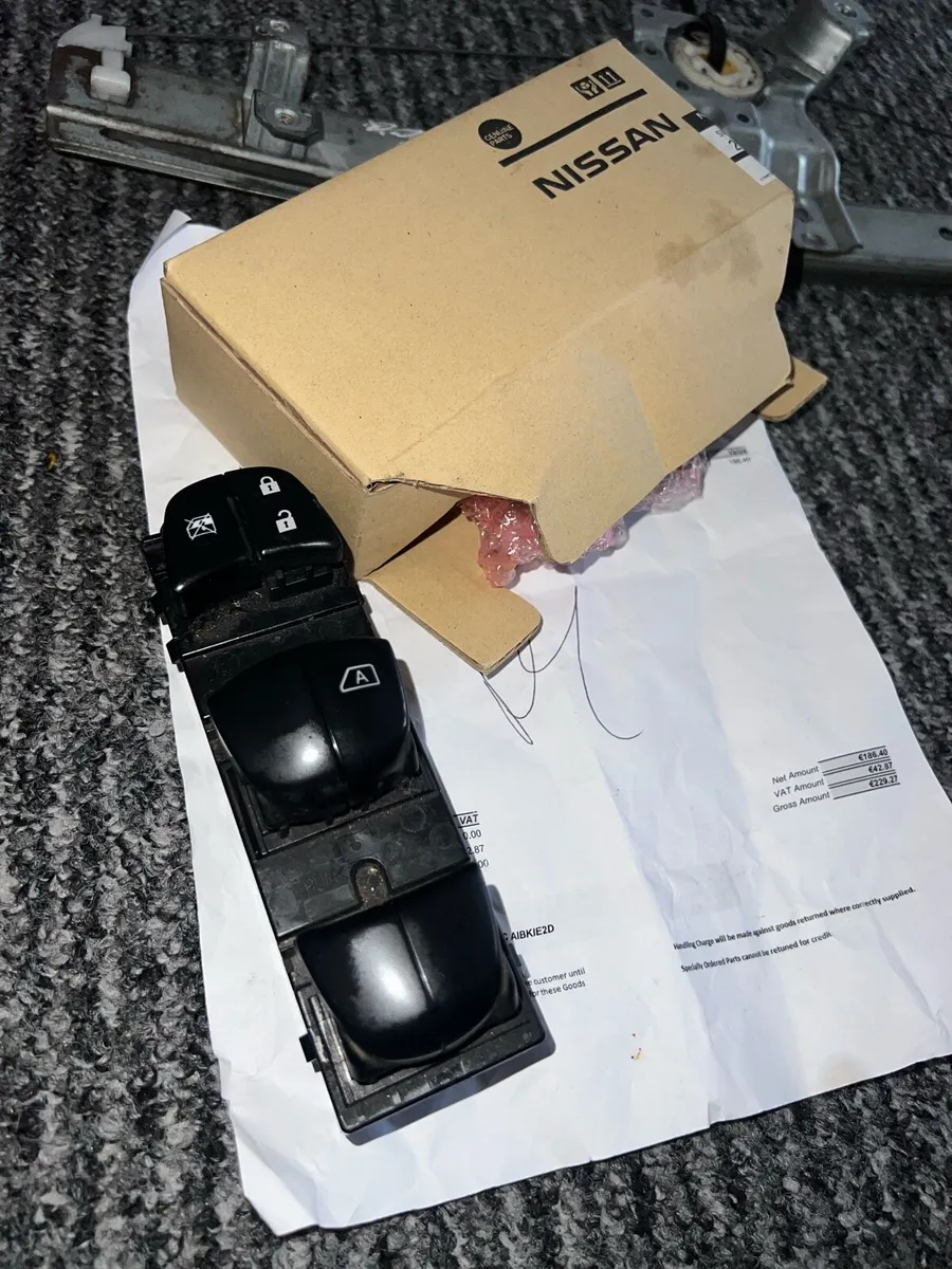(2014-2019) Nissan X-Trail Switch + Regulator - Image 2