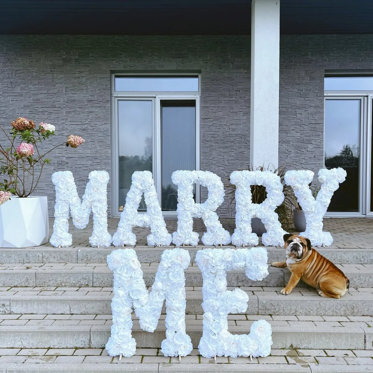Marry me flower letter decoration - Image 1