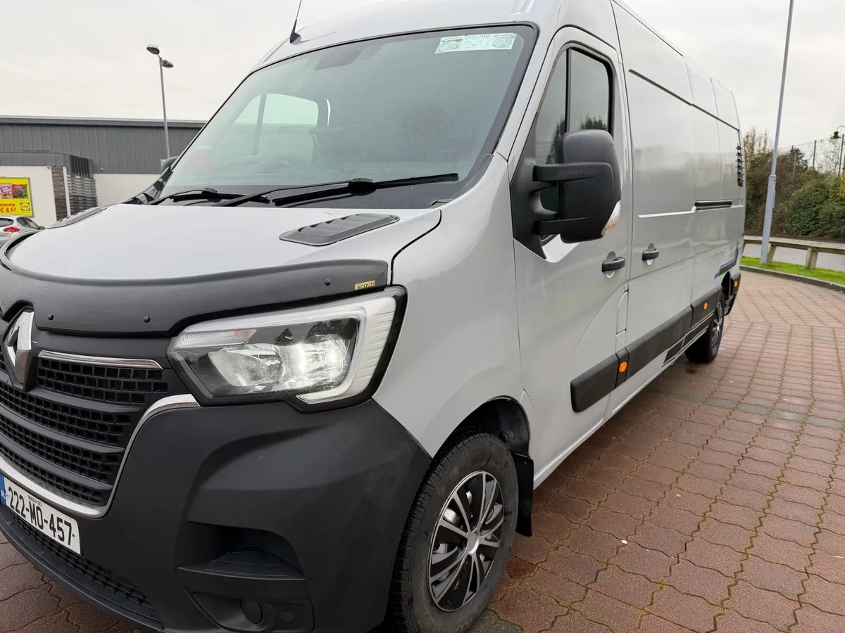 Renault master 2022 year - Image 2
