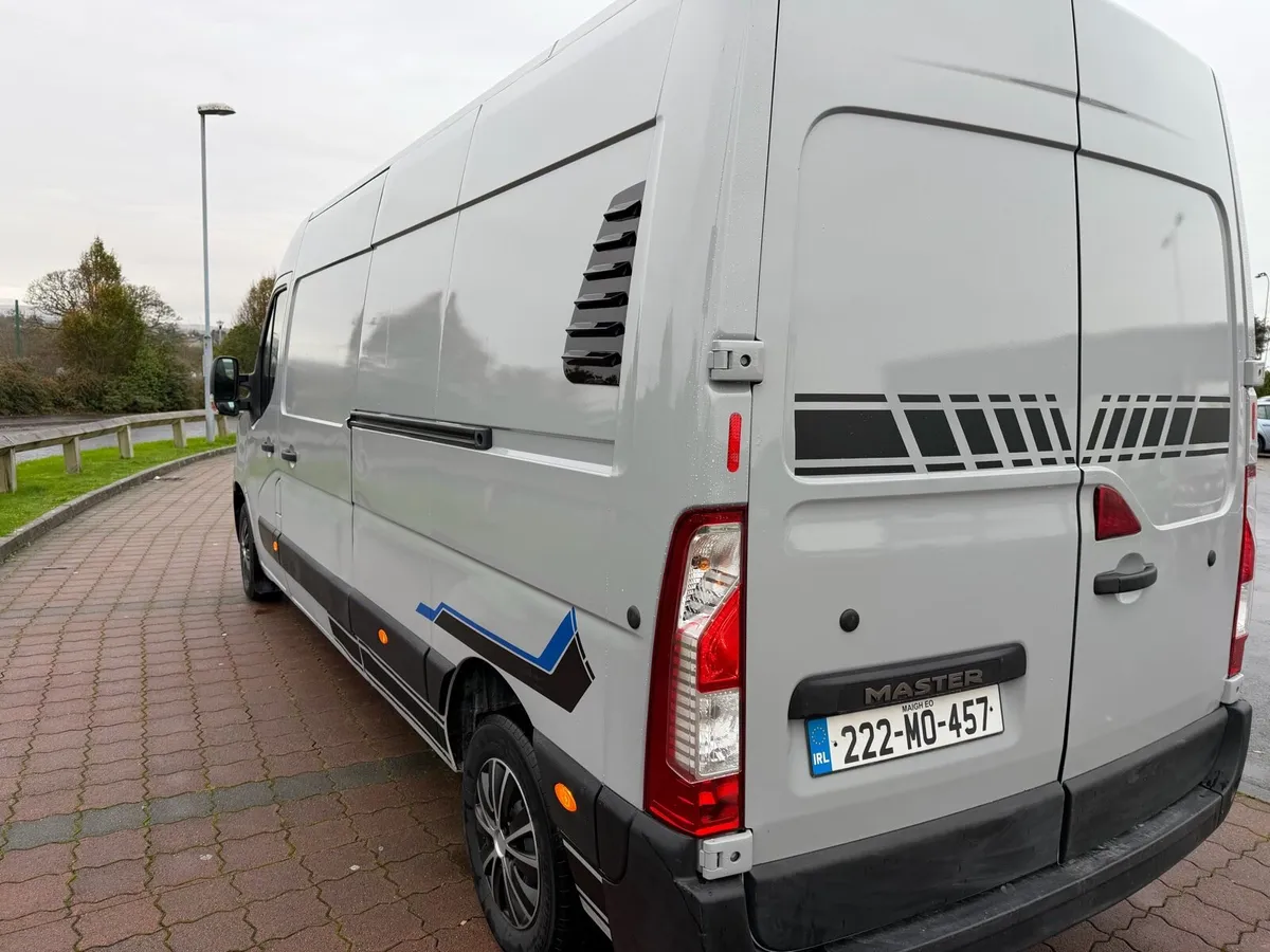 Renault master 2022 year - Image 3