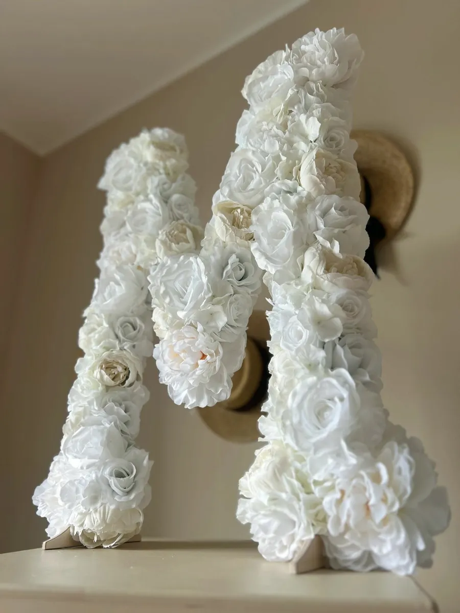 Marry me flower letter decoration - Image 3