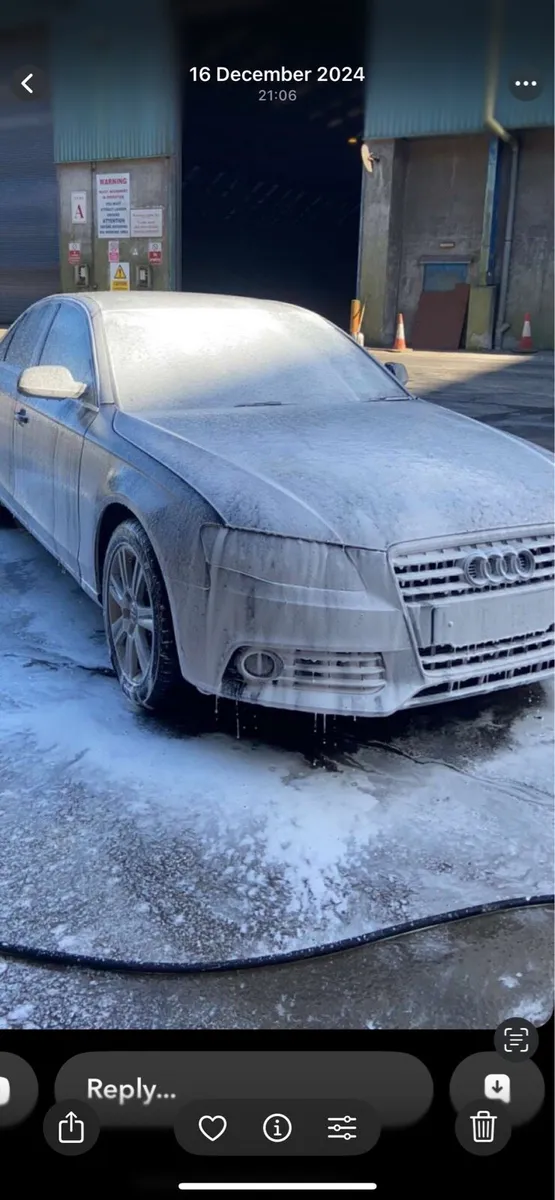 2010 Audi a4 - Image 4