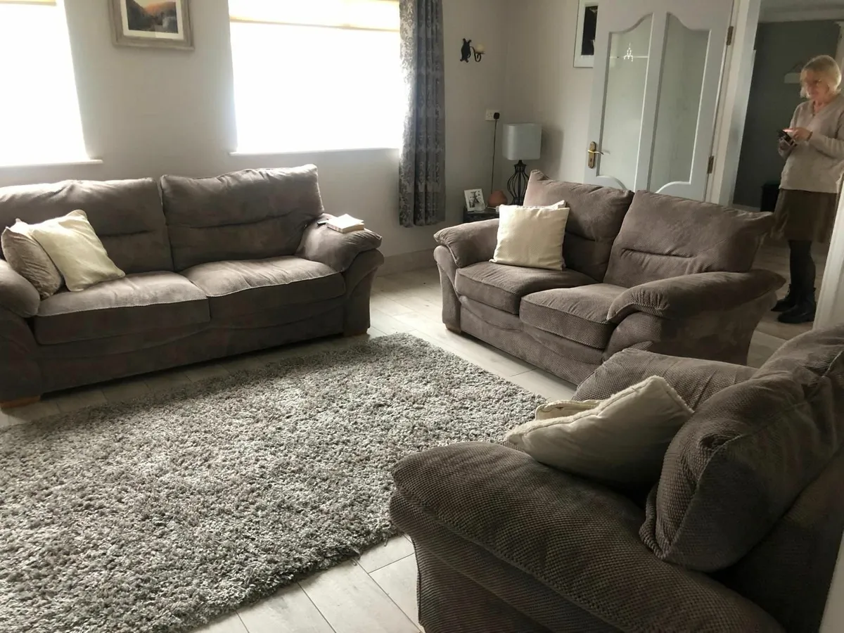 Furniture - Image 4
