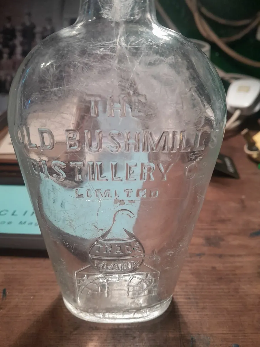 Vintage  Bushmills  distillery  bottle - Image 4