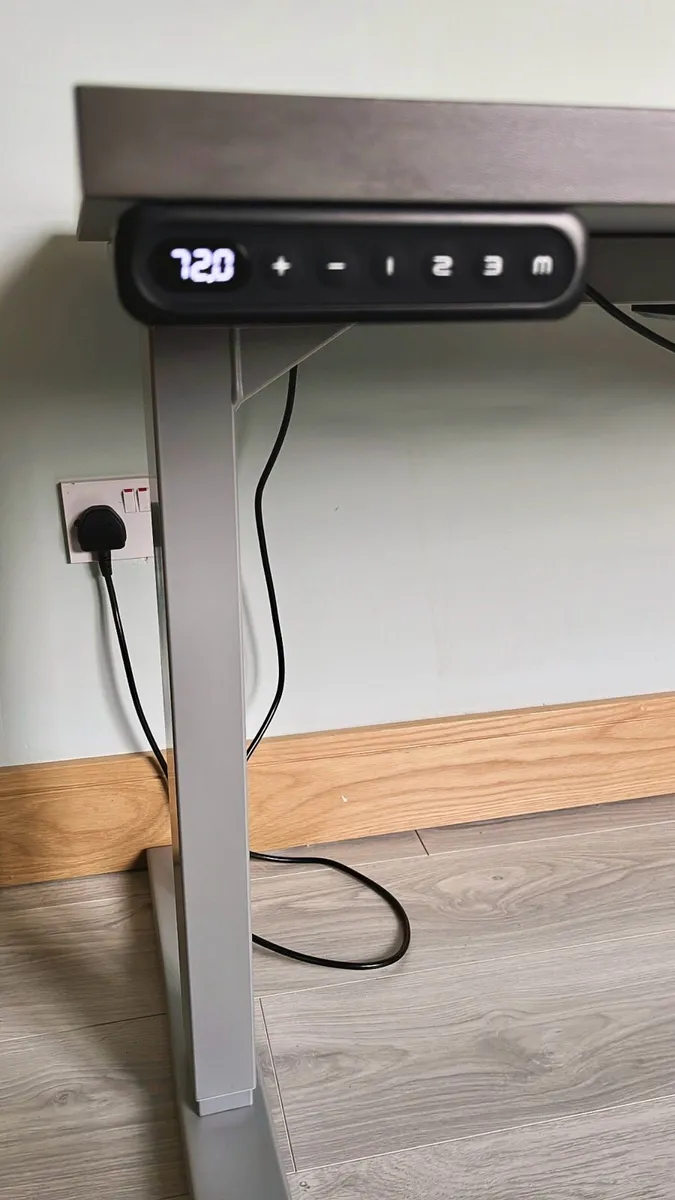 Electric office desk, warranty - Image 4