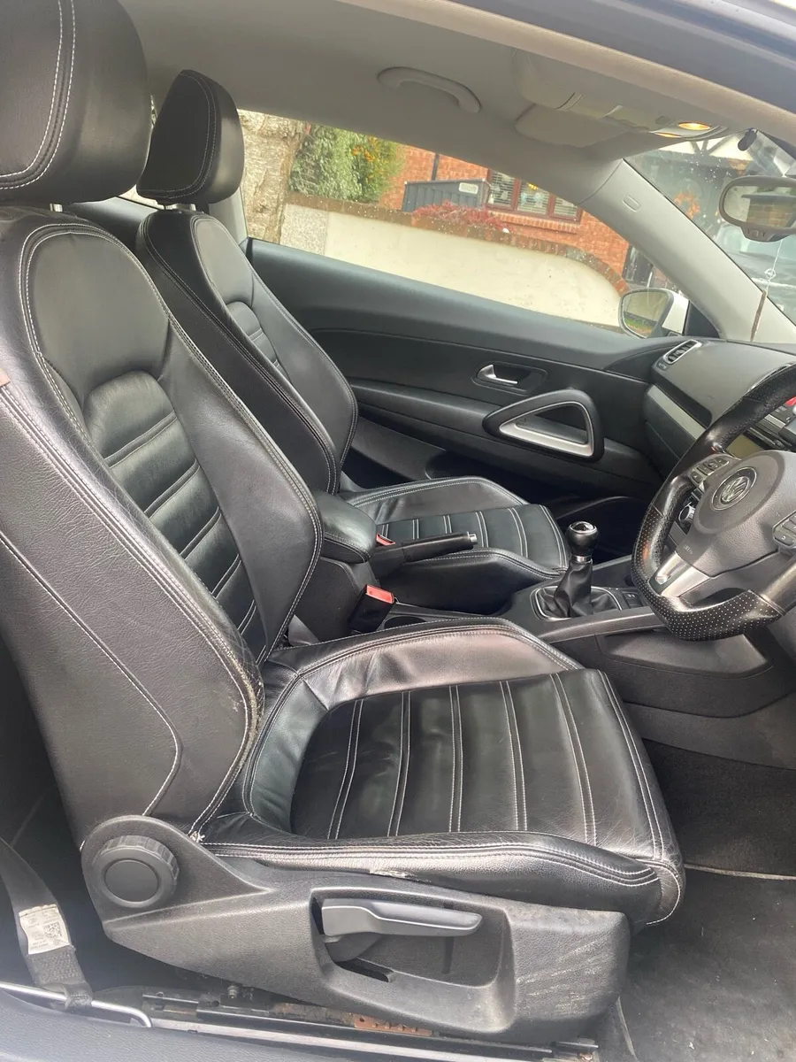 Volkswagen Scirocco - Image 4