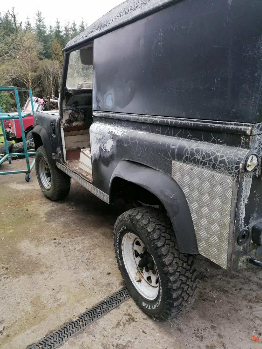 Land Rover 90 - Image 3