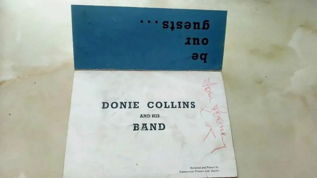 Donie Collins Bans Photo - Image 2