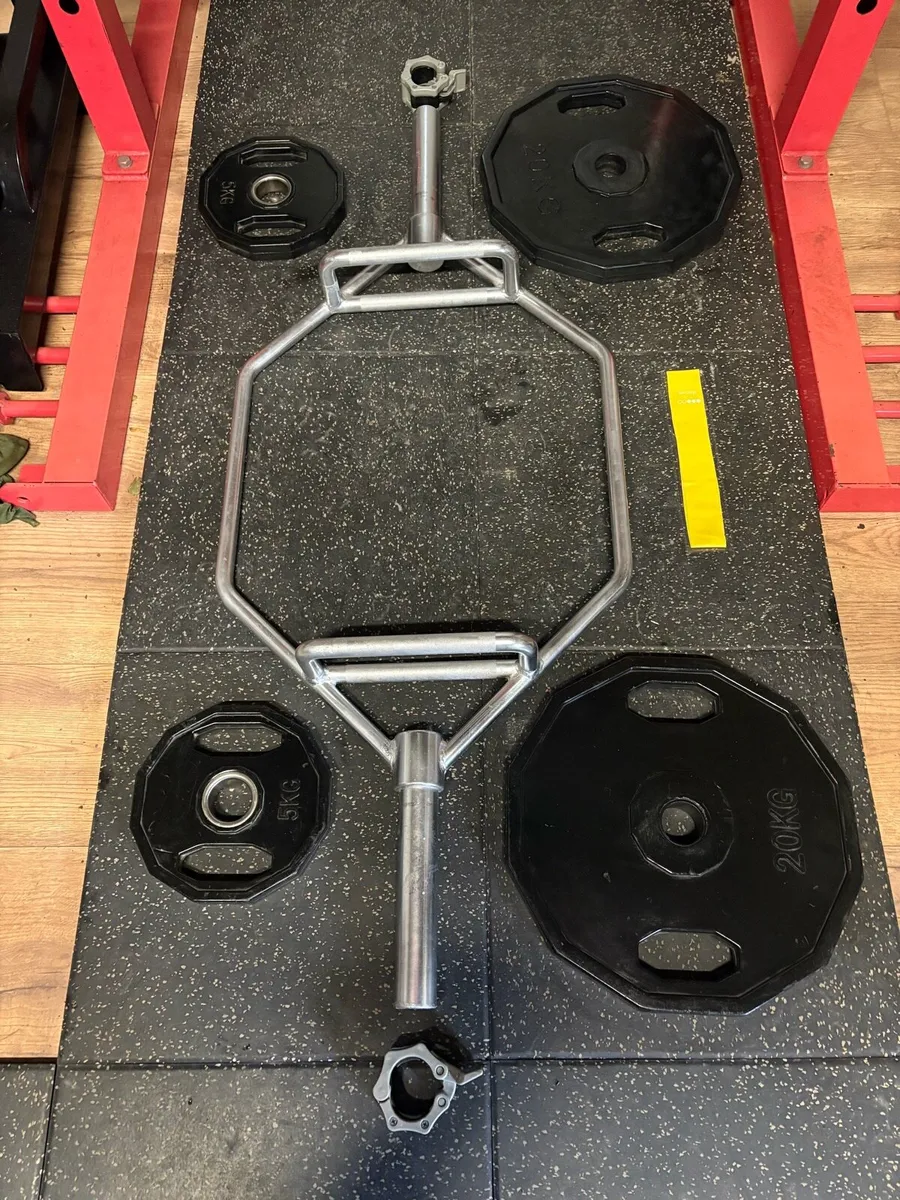 OLYMPIC HEX 20KG DEADLIFT SHRUG BAR + 50KG - Image 1