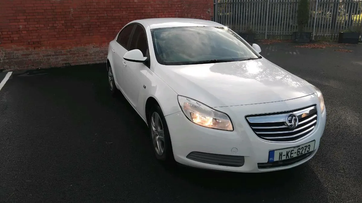 Vauxhall insignia - Image 2