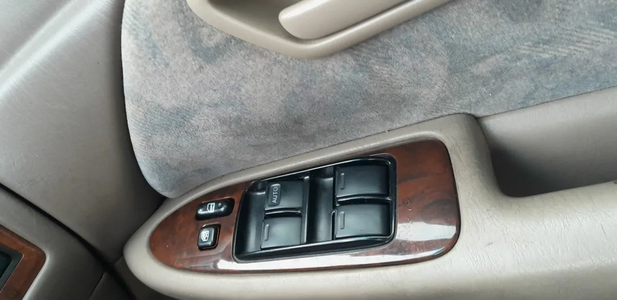 Toyota Camry 1996 - Image 3