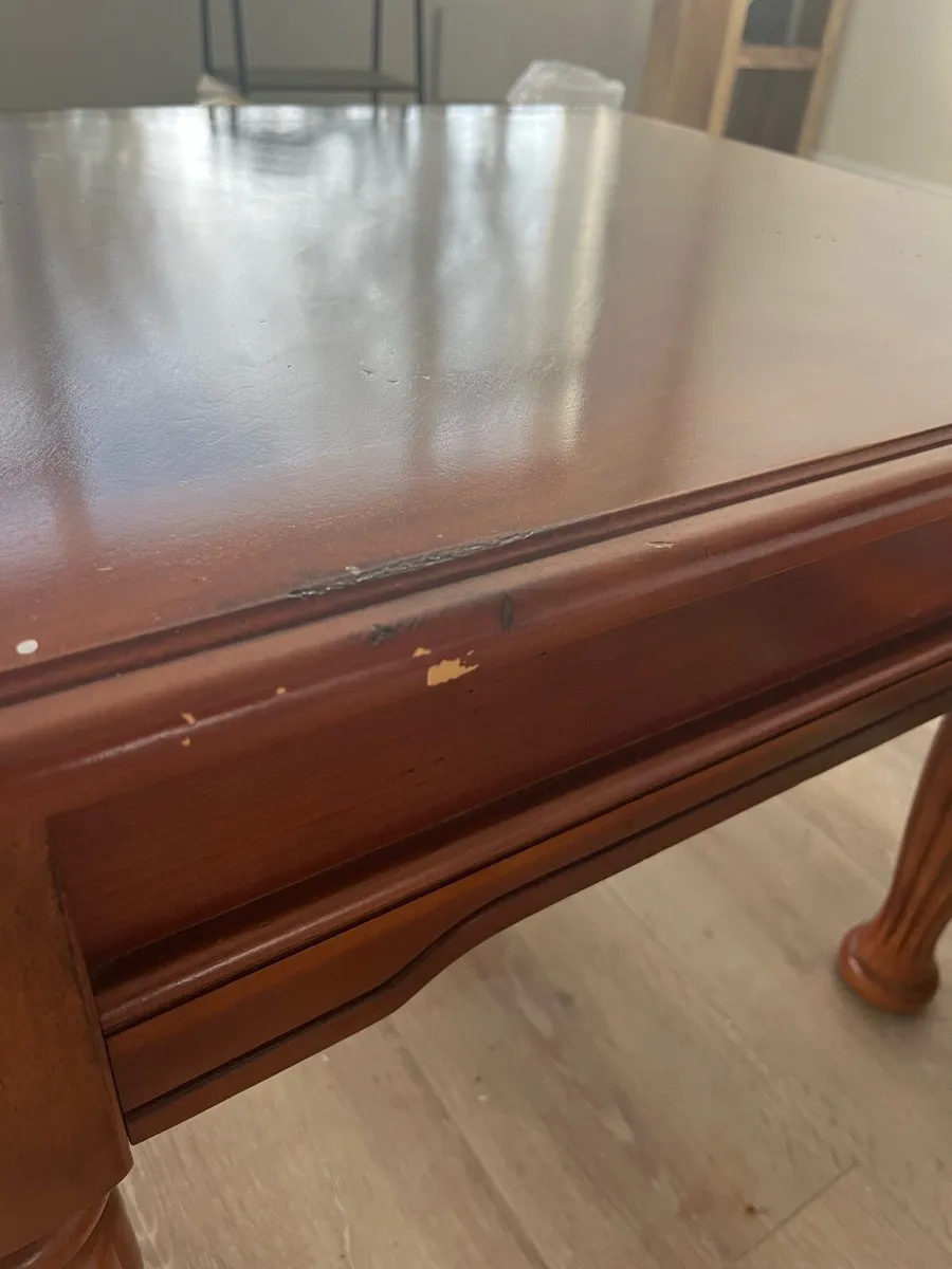 Small Table - Image 4