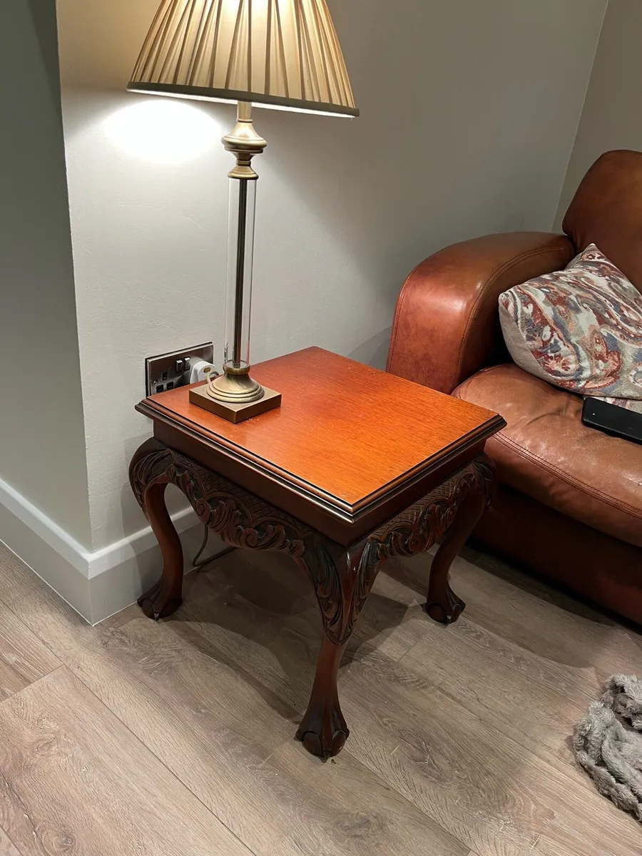Small wooden table - Image 3