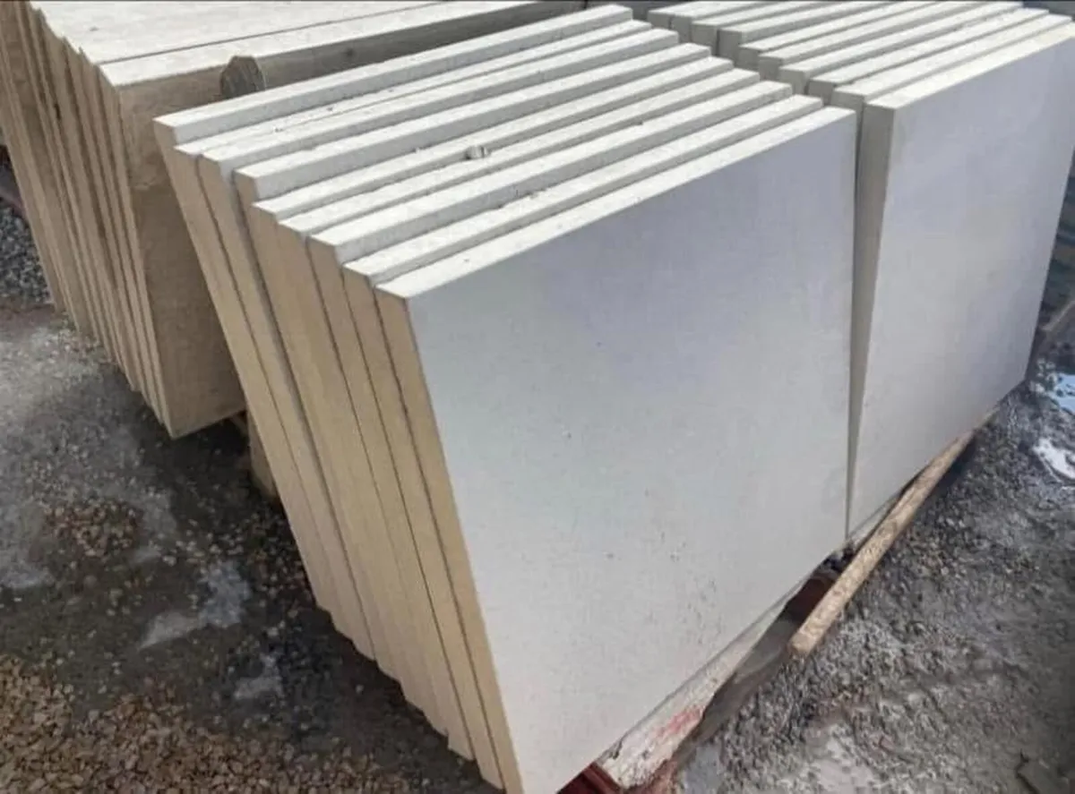 Patio slabs - Image 1