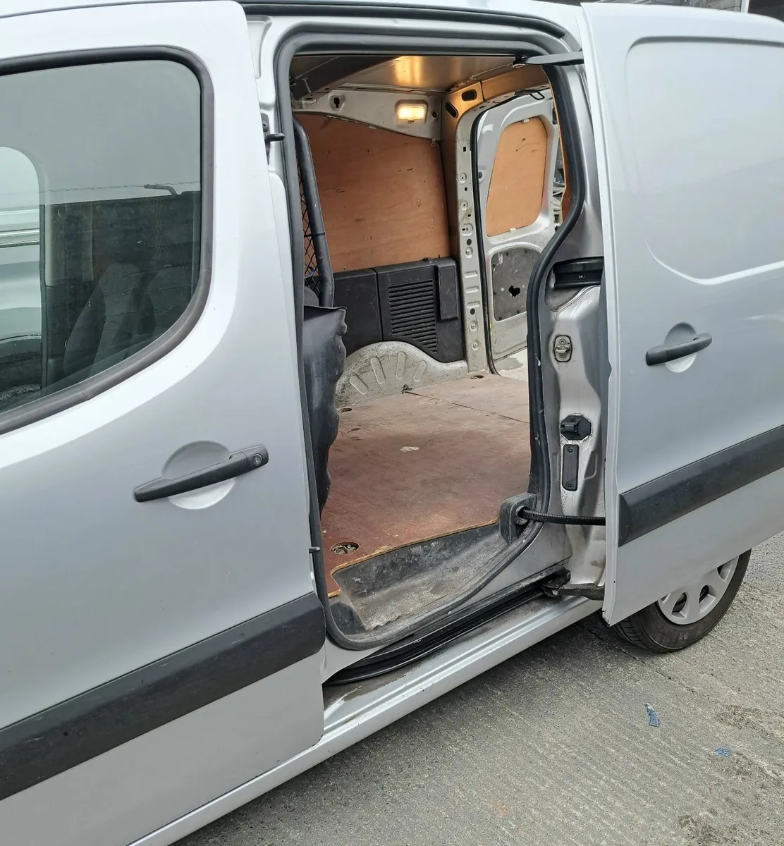 Peugeot Partner 2017 - Image 3