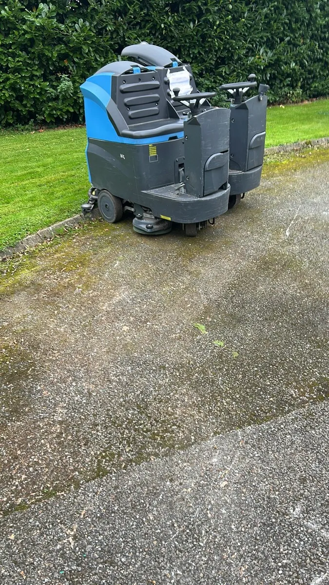 Floor scrubber dryers - Image 4