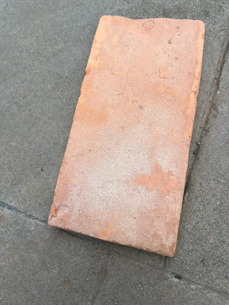 Floor tiles - Image 1