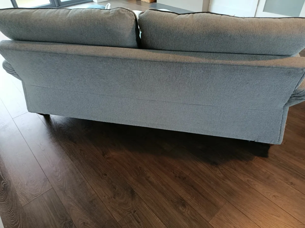 Sofa - Image 3