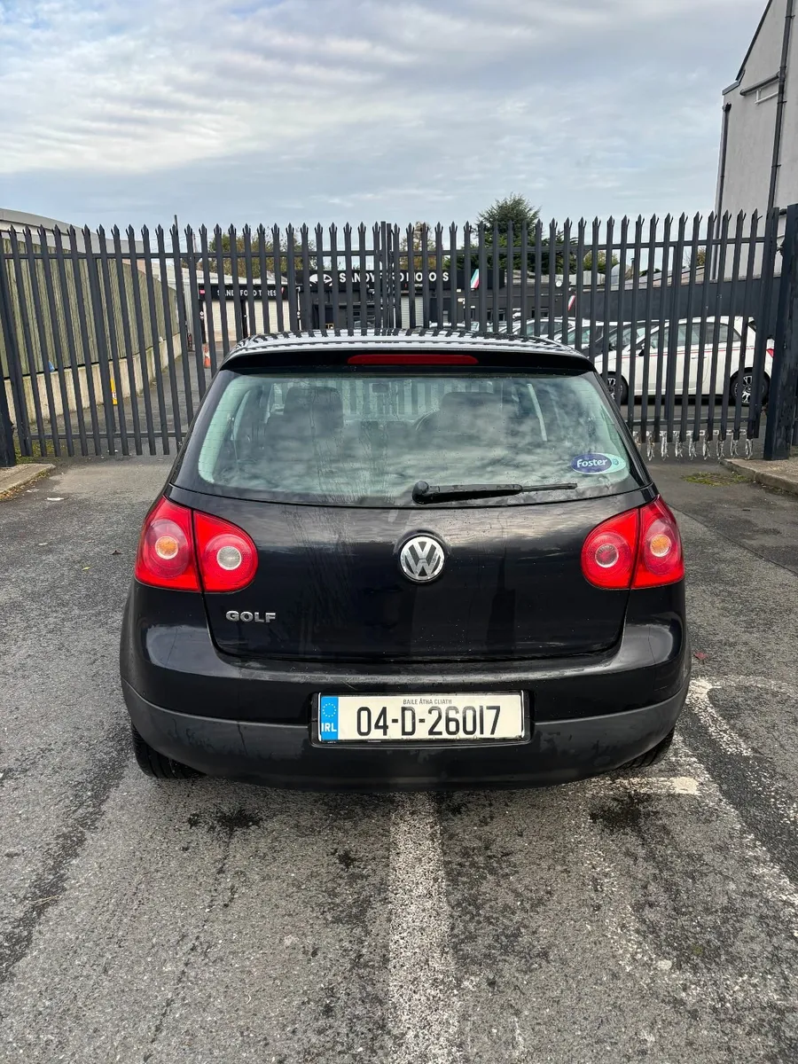 Volkswagen Golf 2004 - Image 3