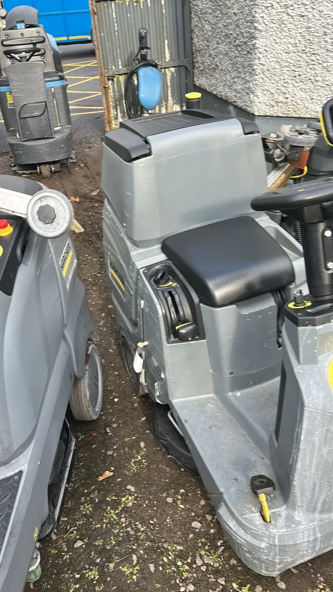 Floor scrubber dryers - Image 4