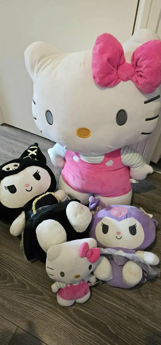 Hallo Kitty Teddy - Image 1