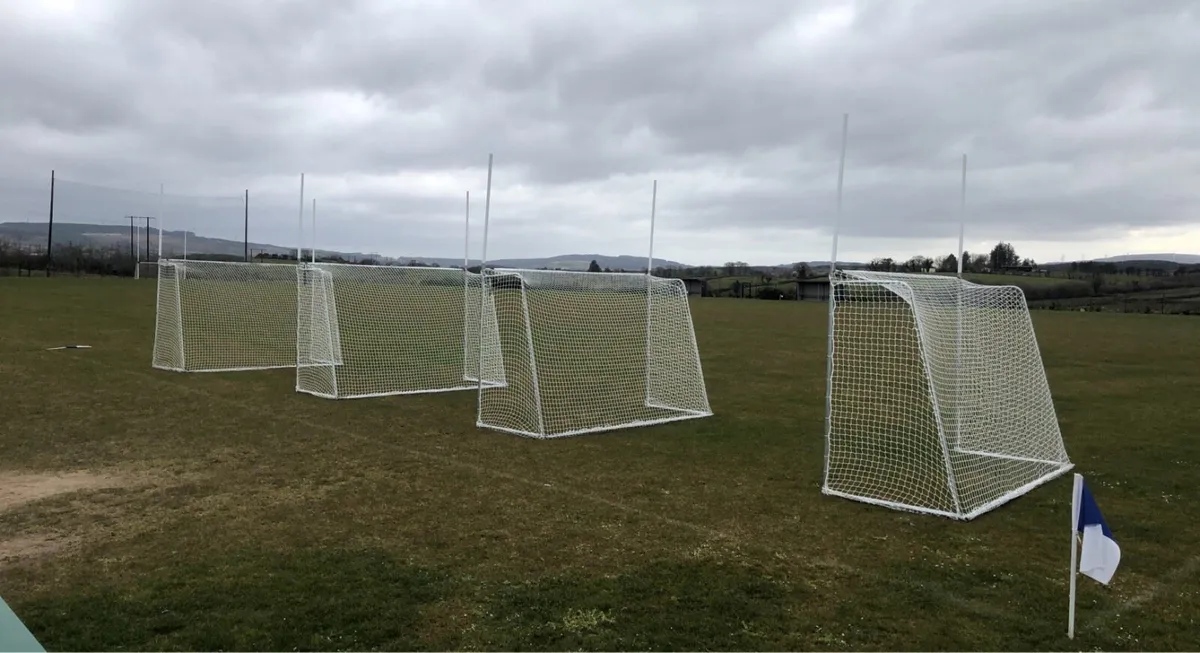 Goal posts - Image 2