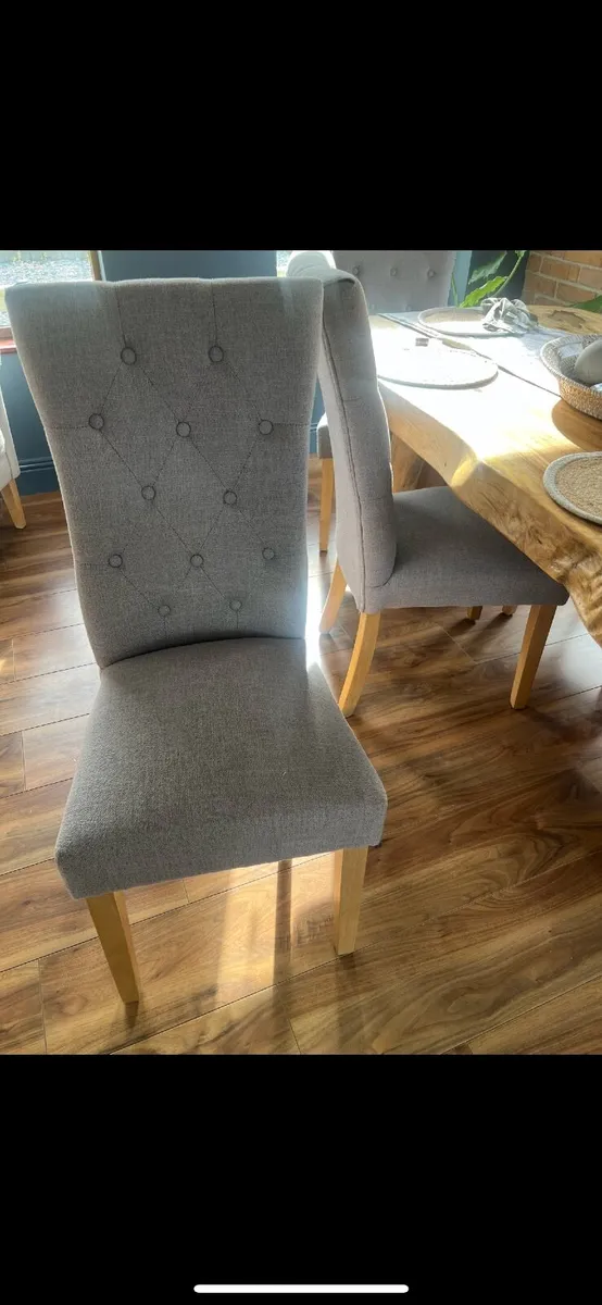 Chairs D.F.S - Image 2