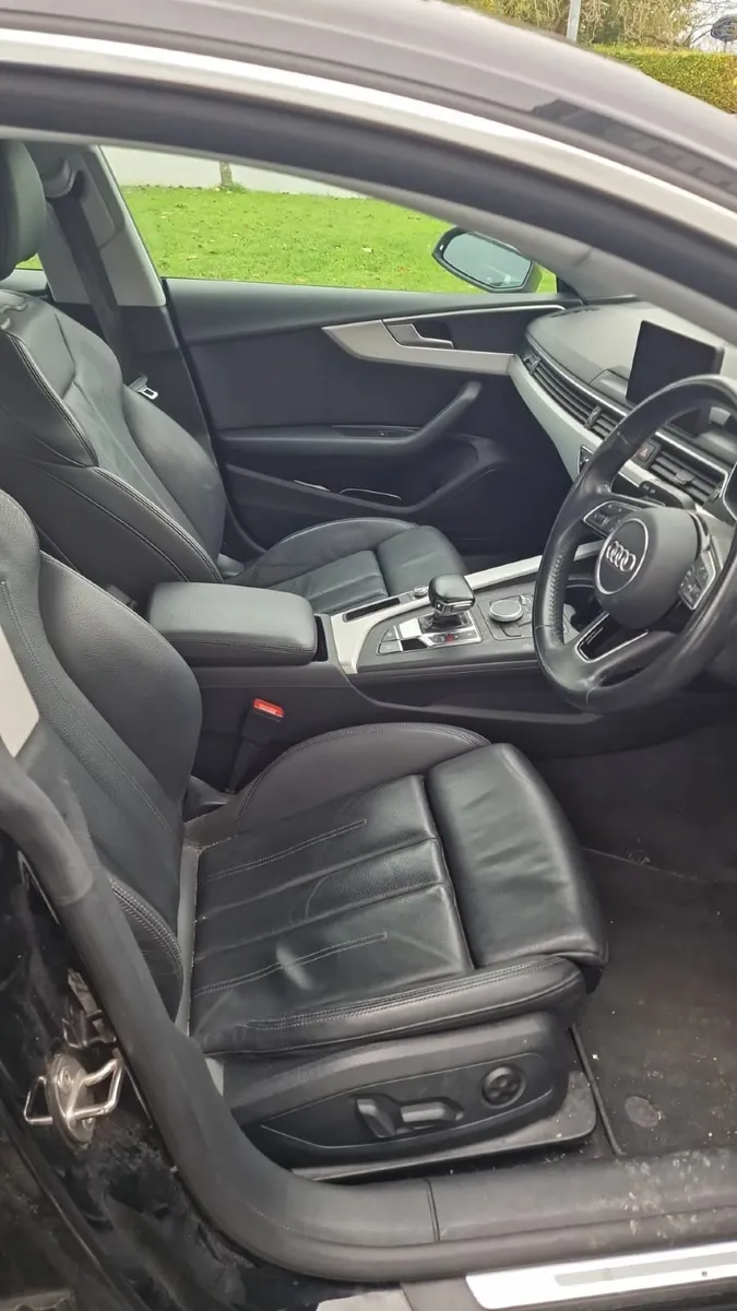 Audi A5 2020 - Image 2
