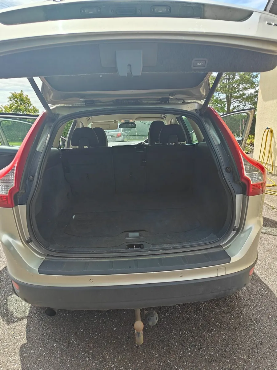 Volvo XC60 2012 - Image 3