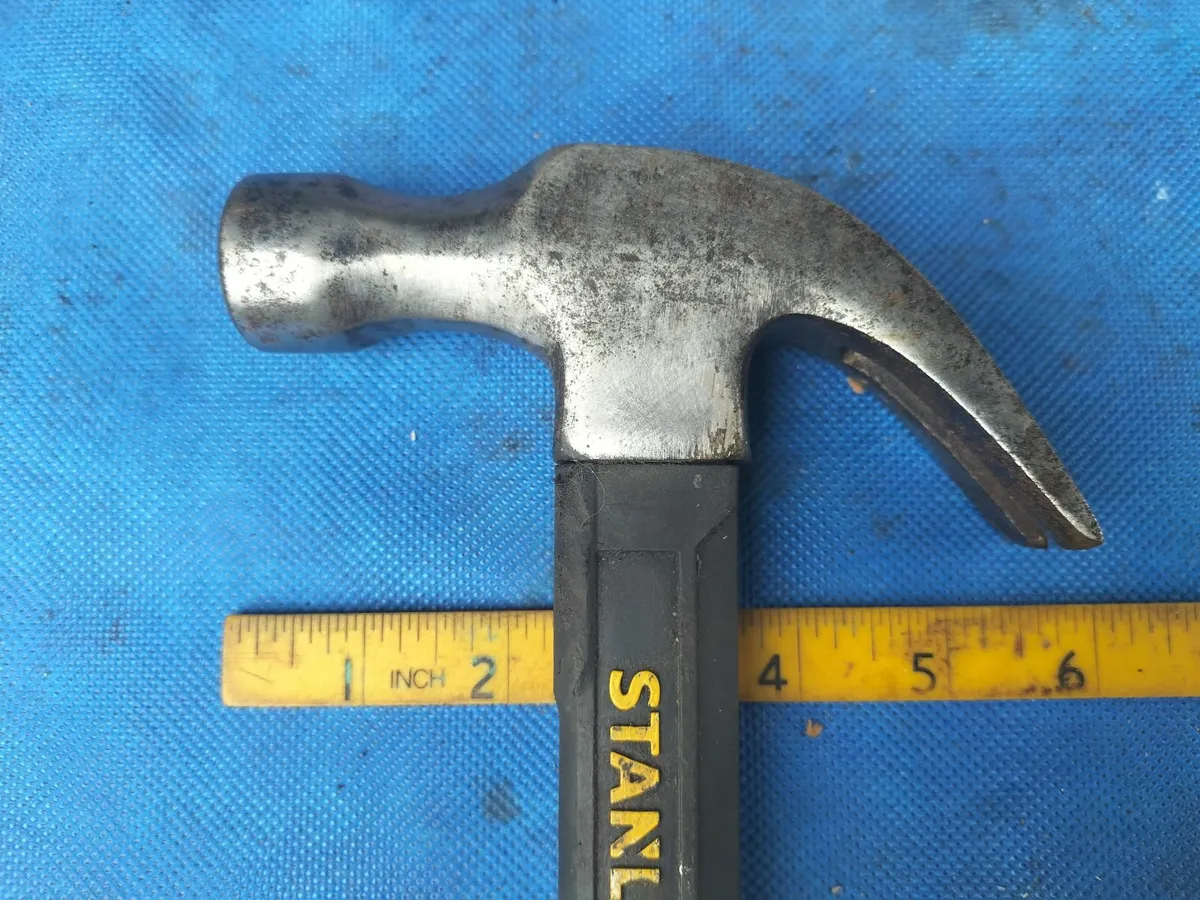 Stanley 24oz Claw hammer - Image 2