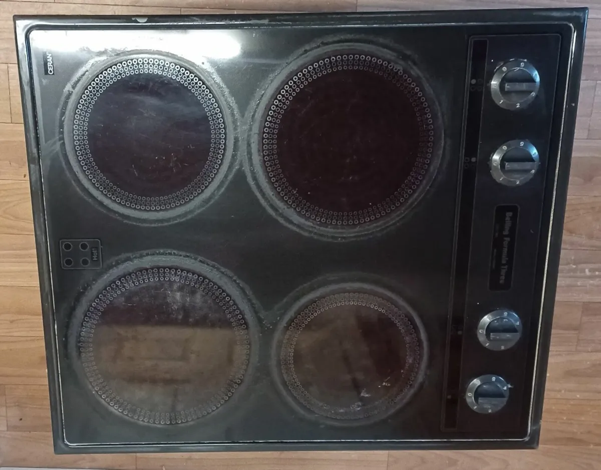 Kitchen Sinks & Hob - Image 2