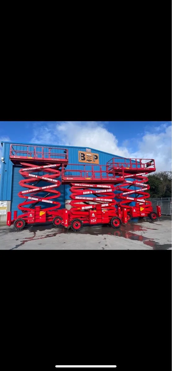 SCISSOR LIFT DIESEL 53FT - Image 3