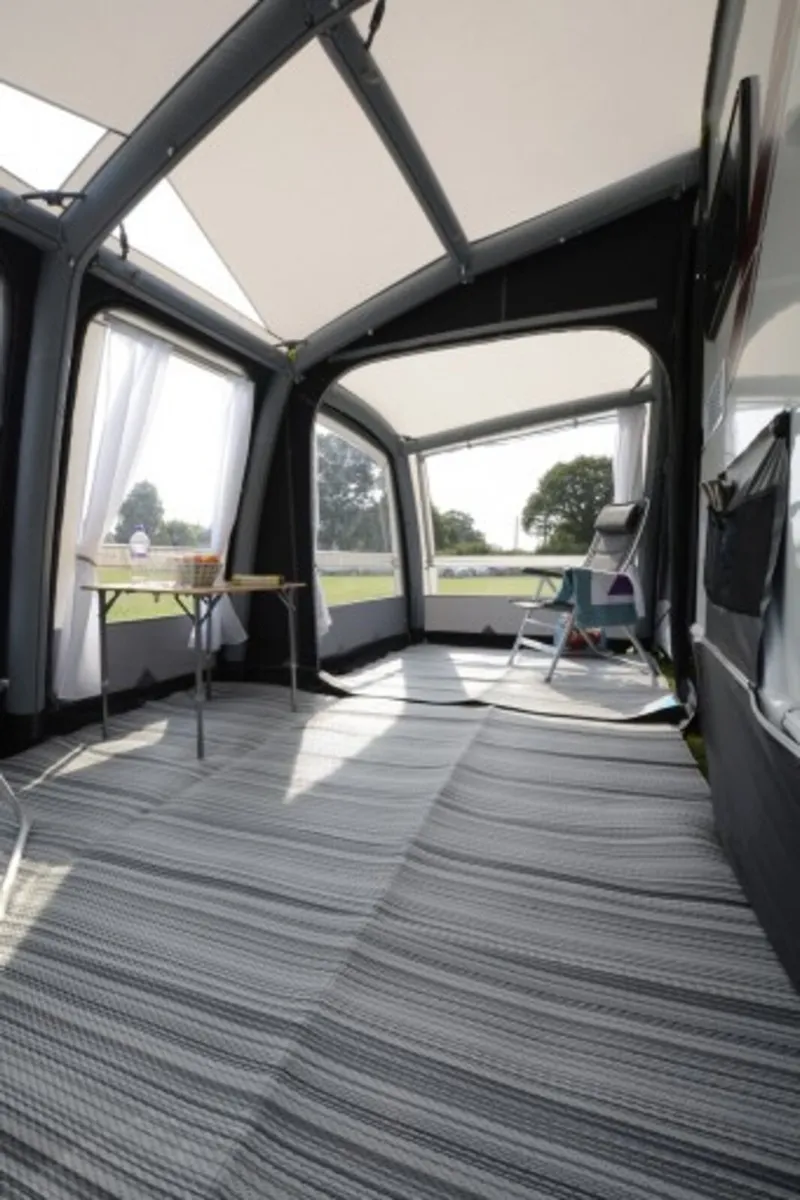 Kampa drive away awning   In - Image 1