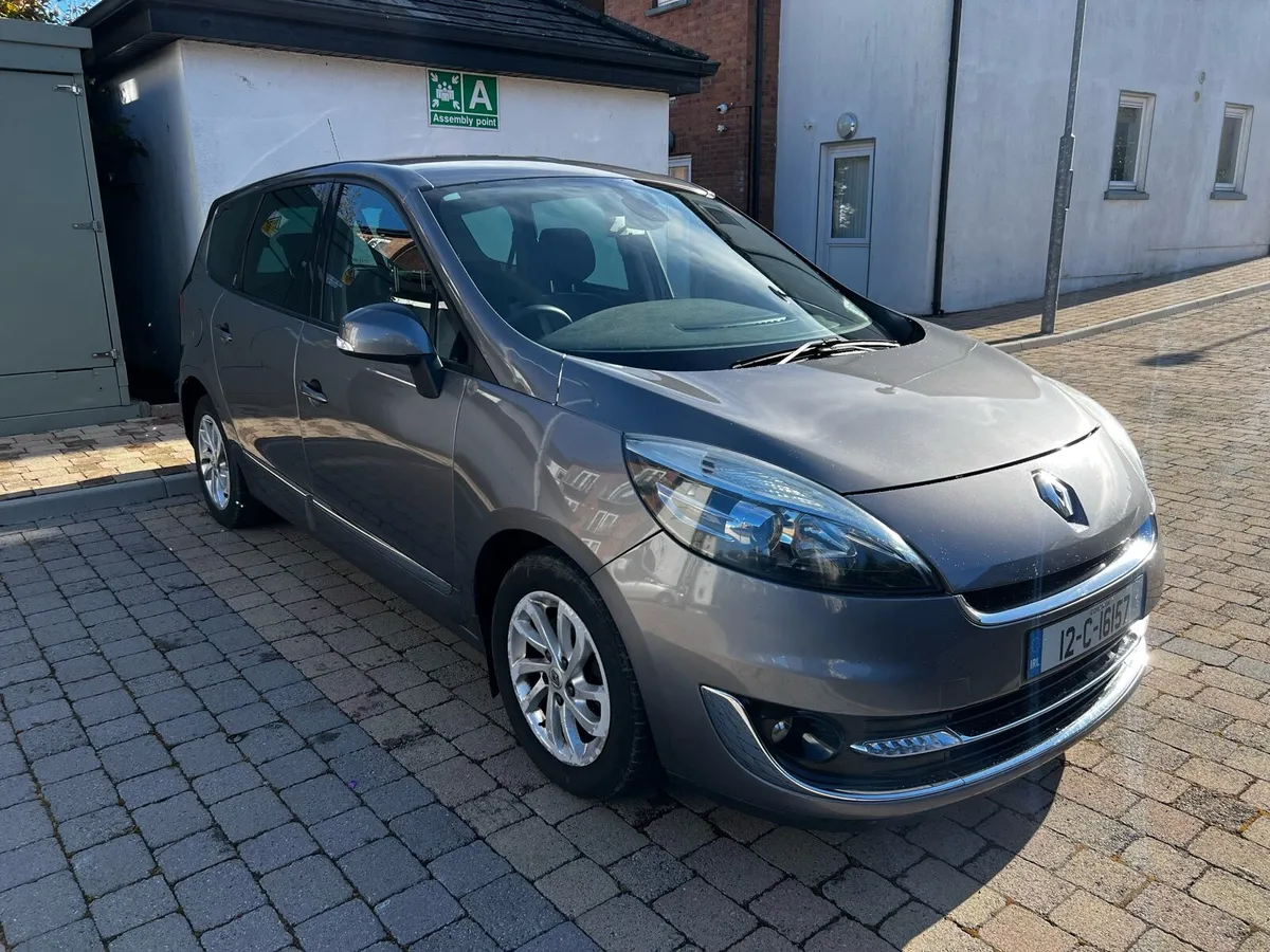 Renault - Image 4