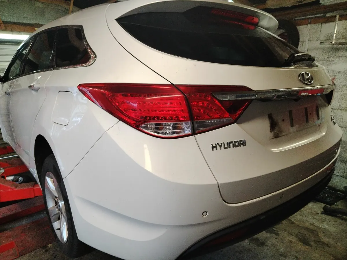 I40 Hyundai for parts - Image 1