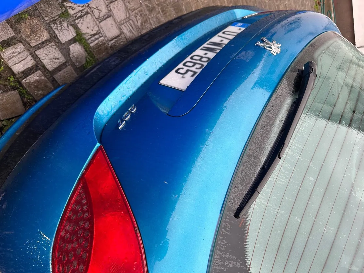 Peugeot 207 2007 - Image 2