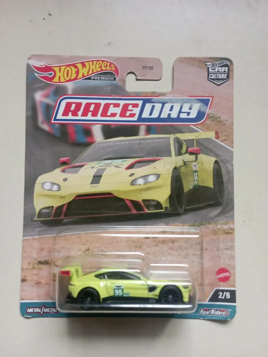 4 HOT  WHEELS DIE-CAST MODLES RACE DAY CAR CULTURE - Image 3